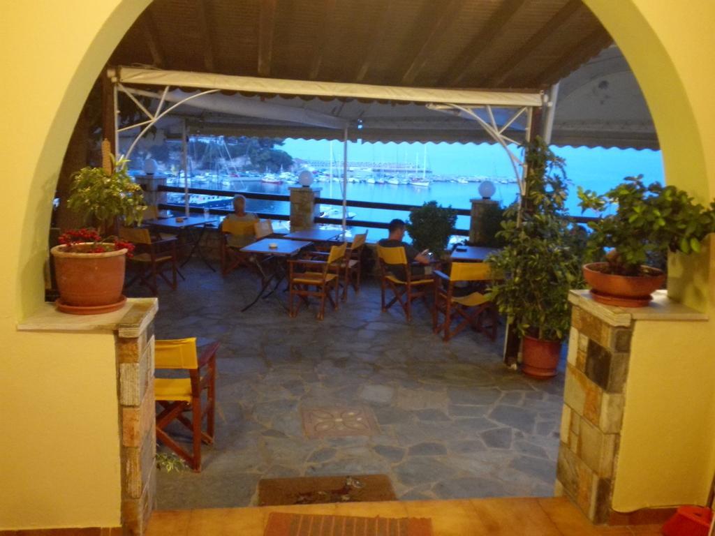 Haravgi Hotel Patitiri Exterior foto